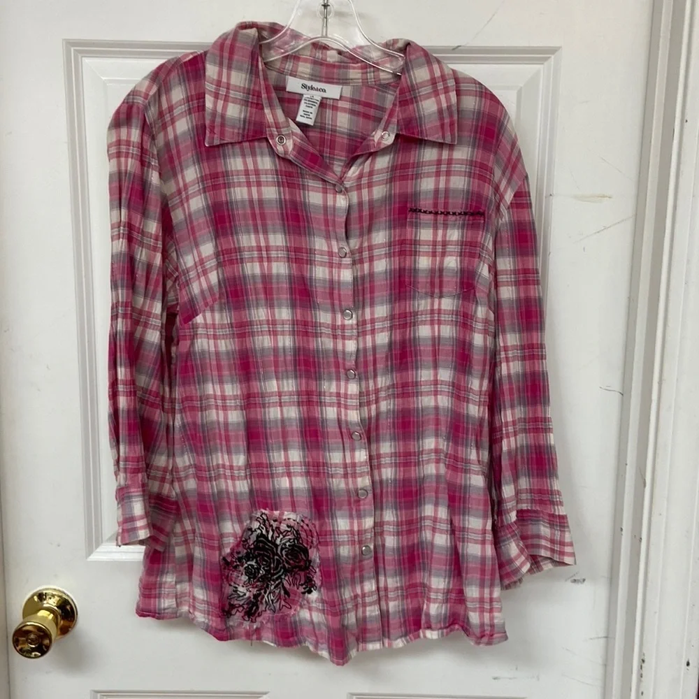 Style & Co. pink plaid western style snap up blouse size 14 silver streaks - Picture 1 of 12